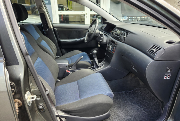 Toyota Corolla 1.4 VVT-i Linea Sport 1ere main