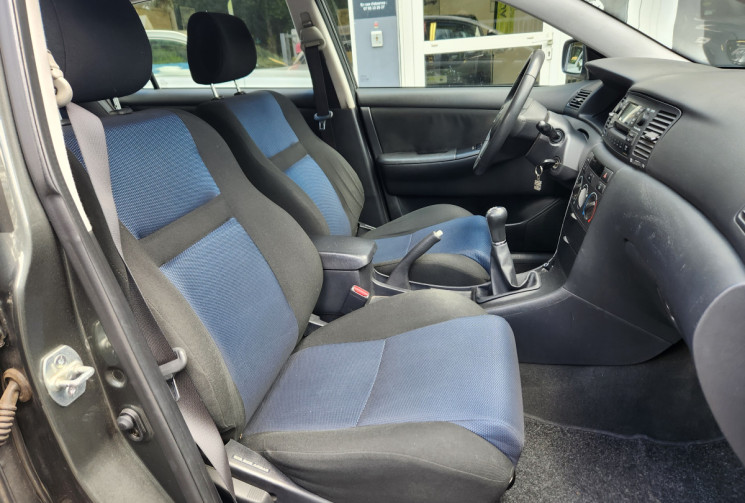 Toyota Corolla 1.4 VVT-i Linea Sport 1ere main