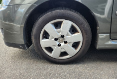 Toyota Corolla 1.4 VVT-i Linea Sport 1ere main