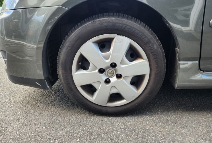 Toyota Corolla 1.4 VVT-i Linea Sport 1ere main