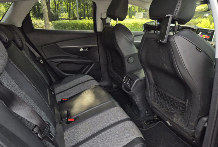 Peugeot 3008 1.5 BlueHDi 130ch Allure Business FAP et Réservoir ADBlue Neufs