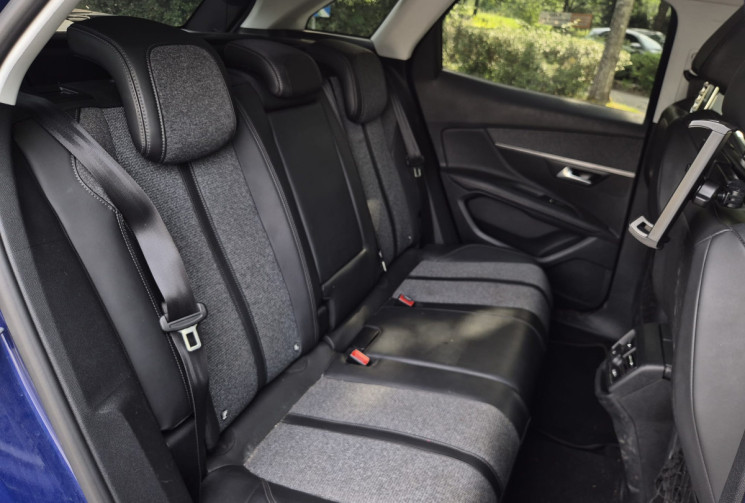 Peugeot 3008 1.5 BlueHDi 130ch Allure Business FAP et Réservoir ADBlue Neufs