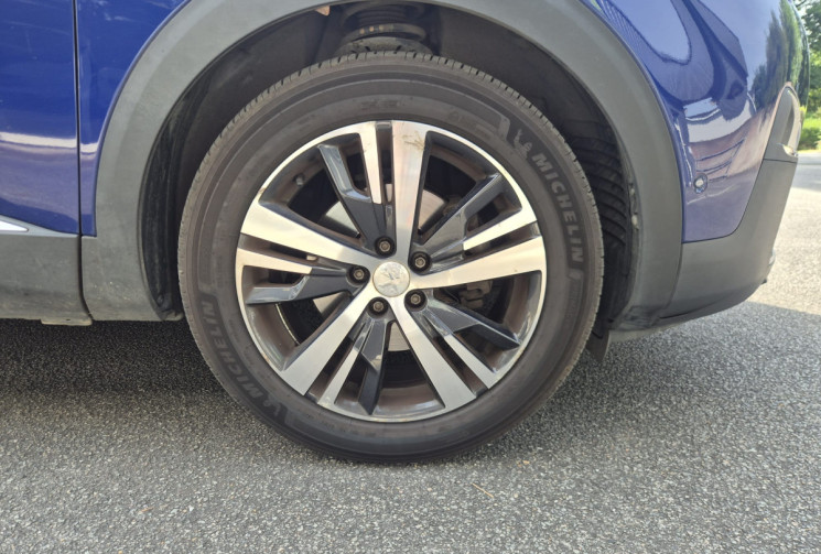 Peugeot 3008 1.5 BlueHDi 130ch Allure Business FAP et Réservoir ADBlue Neufs