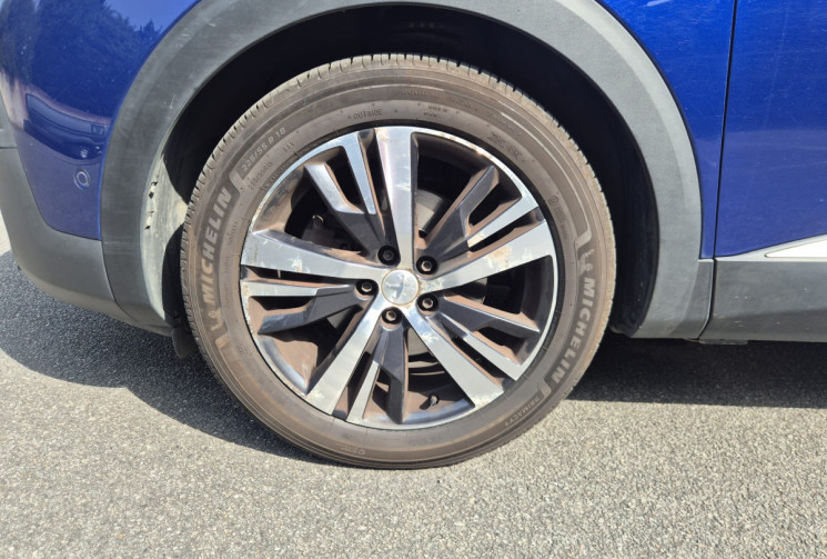 Peugeot 3008 1.5 BlueHDi 130ch Allure Business FAP et Réservoir ADBlue Neufs