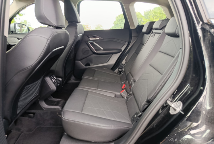 BMW X1 1.8 X-LINE 136 / 1ERE MAIN / ENTRETIEN BMW
