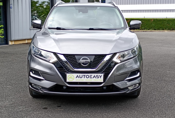 Nissan Qashqai Phase II 1.6 dCi 130 ch Xtronic N-Connecta + Attelage