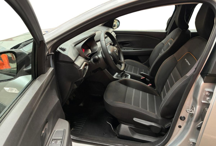 Dacia Sandero TCe 90 STEPWAY ESSENTIEL 1ERE MAIN