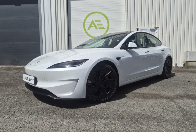Tesla Model 3 PHASE 2 PERFORMANCE AWD 460 CV * ETAT SHOWROOM !! 1ER MAIN * VEHICULE FRANCAIS * 