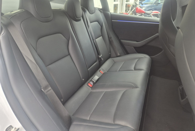 Tesla Model 3 PHASE 2 PERFORMANCE AWD 460 CV * ETAT SHOWROOM !! 1ER MAIN * VEHICULE FRANCAIS * 