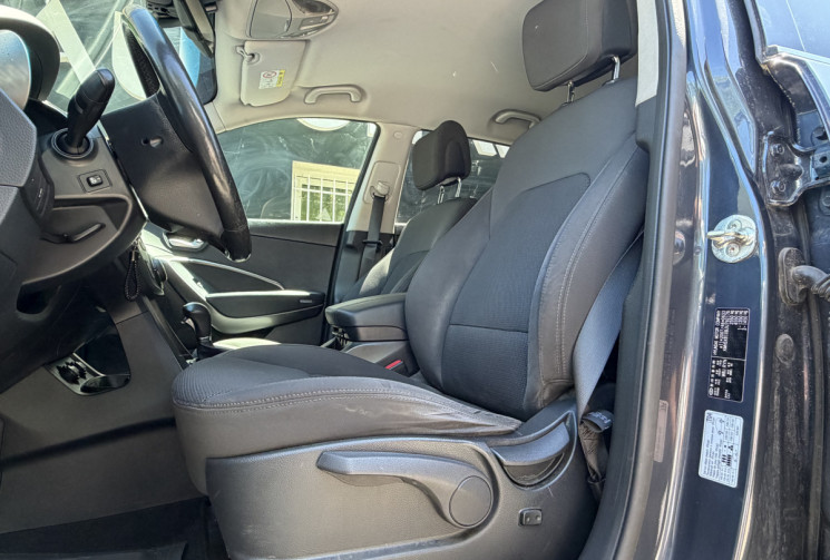 Hyundai SANTA FE 2.2 CRDi 200ch Creative 2WD BVA 7 Places / Camera / Siège chauffant / Entretien OK