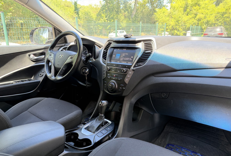 Hyundai SANTA FE 2.2 CRDi 200ch Creative 2WD BVA 7 Places / Camera / Siège chauffant / Entretien OK