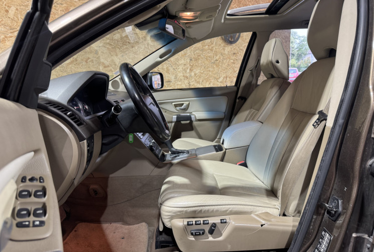 Volvo XC90 Phase 2 D5 2.4 TDi AWD 200 cv