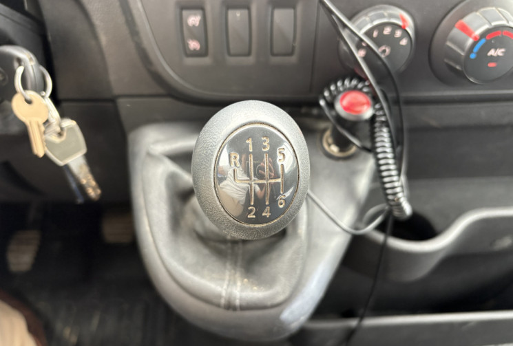 Renault Master III FOURGON L3H2 F3500 2.3 dCi 125 CV CONFORT
