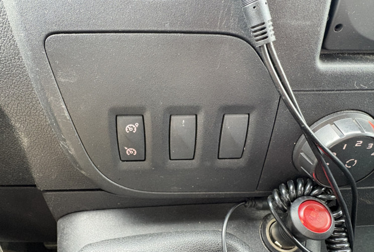 Renault Master III FOURGON L3H2 F3500 2.3 dCi 125 CV CONFORT