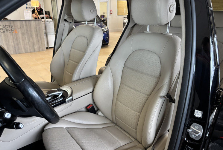 Mercedes GLC 250 D 4MATIC BLUETEC 9G-TRONIC 204 EXECUTIVE / JANTE AMG /  SUIVIT COMPLET MERCEDES 