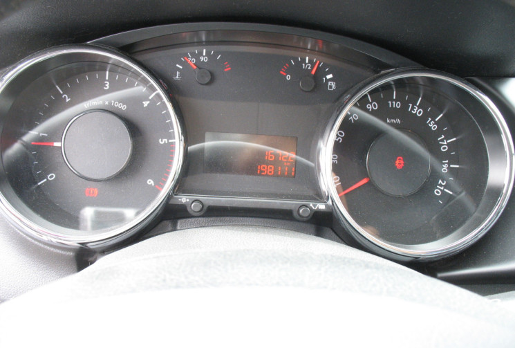 Peugeot 3008 1.6 HDi 112 ACTIVE