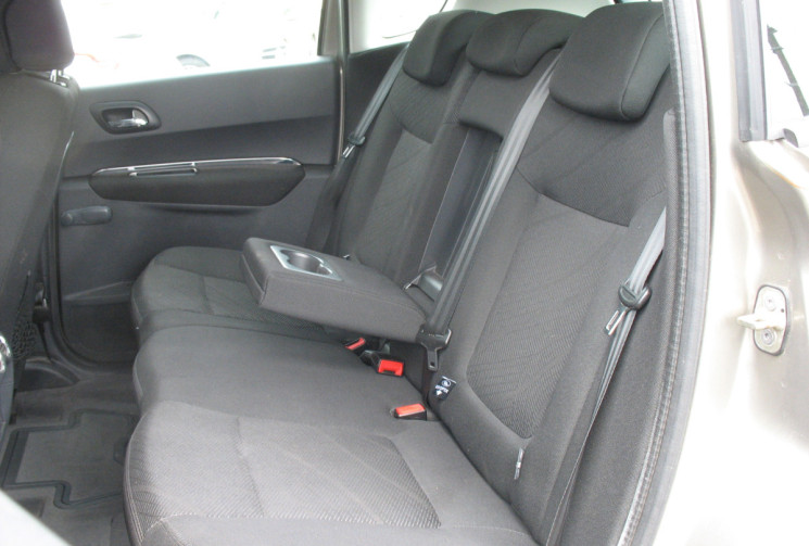 Peugeot 3008 1.6 HDi 112 ACTIVE