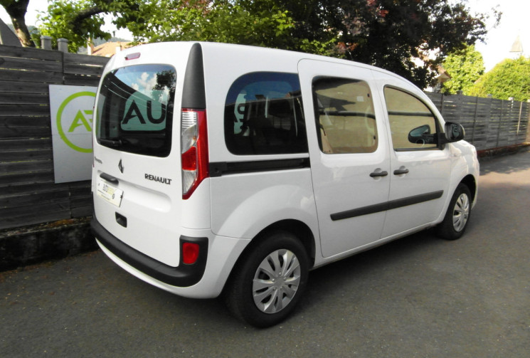 Renault Kangoo DCI 80 TREND 5 PLACES distribution faite