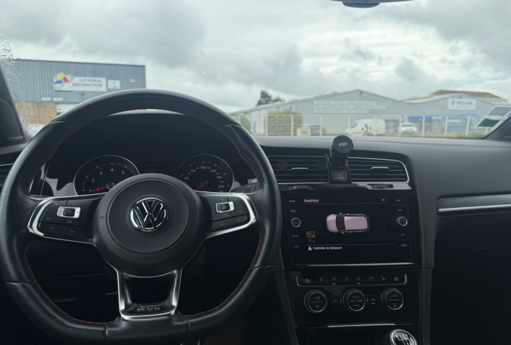 Volkswagen Golf GTI 230 Performance *CARPLAY