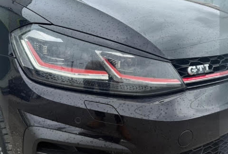 Volkswagen Golf GTI 230 Performance *CARPLAY