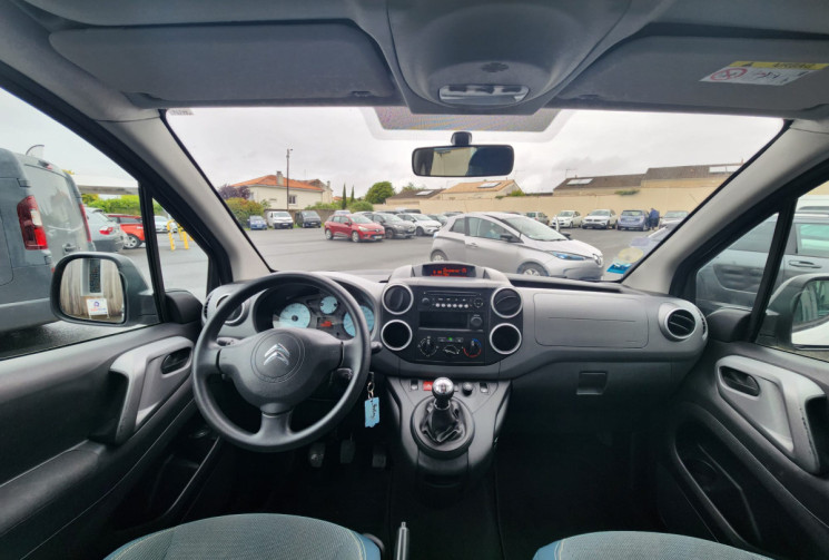 Citroën Berlingo PHASE 2 1.6 HDI 75 FEEL / 5 PLACES / GARANTIE 12 MOIS