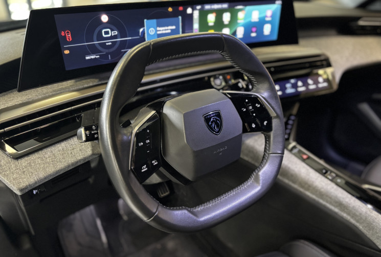 Peugeot 3008  Hybrid 136 e-DCS6 Allure / Apple CarPlay / Sièges Chauffants