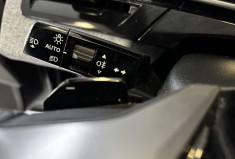Peugeot 3008  Hybrid 136 e-DCS6 Allure / Apple CarPlay / Sièges Chauffants