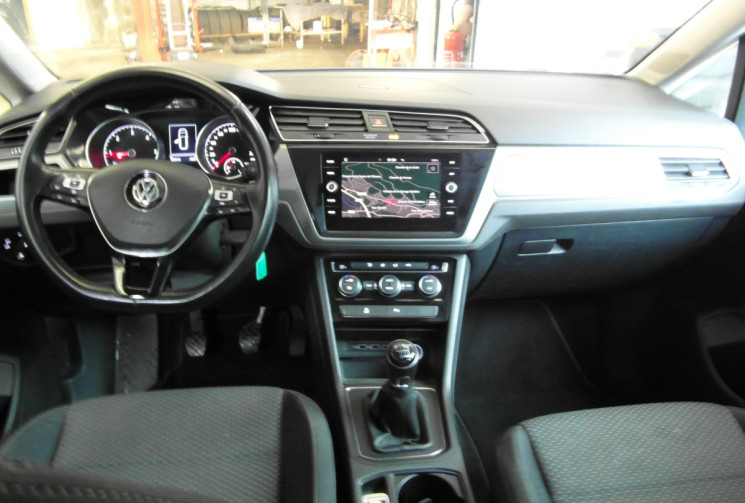Volkswagen Touran TOURAN 1.6 TDI 115 5PL CONFORTLINE BUSINESS ATTELAGE