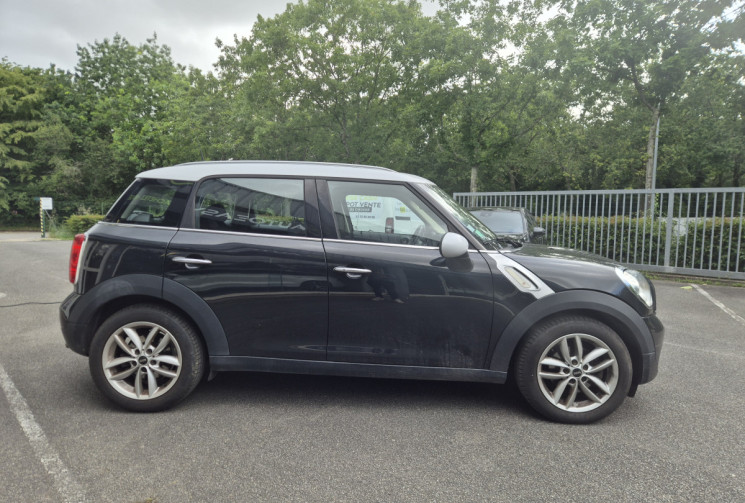 Mini Countryman 2.0 D 112ch Pack Chili Attelage / Toit ouvrant / Sièges chauffants