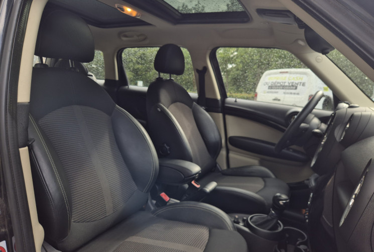 Mini Countryman 2.0 D 112ch Pack Chili Attelage / Toit ouvrant / Sièges chauffants