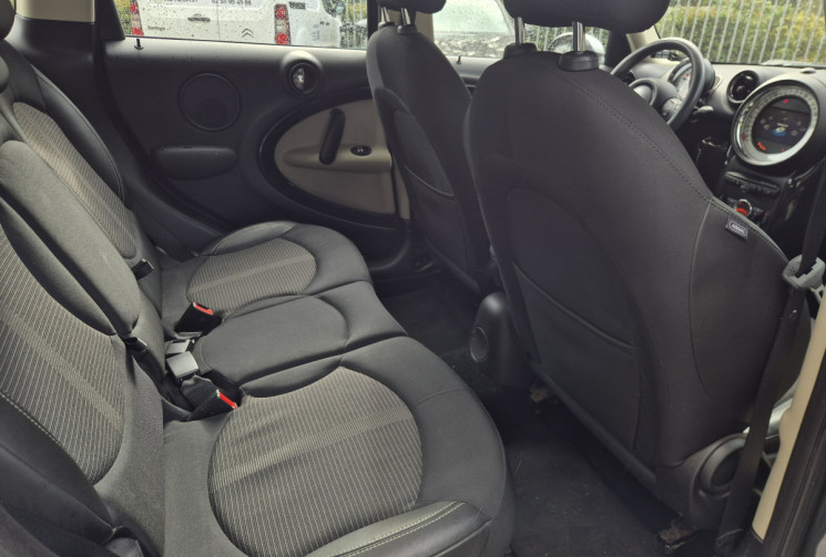 Mini Countryman 2.0 D 112ch Pack Chili Attelage / Toit ouvrant / Sièges chauffants