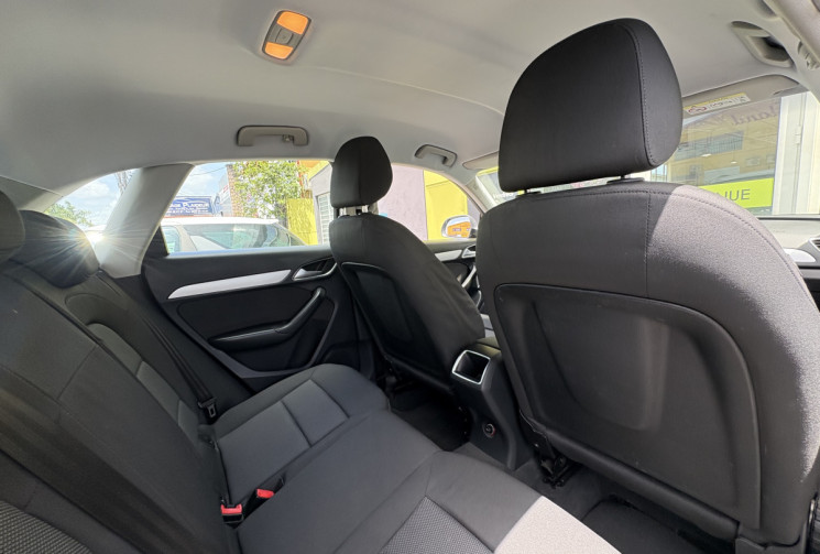 Audi Q3 Série 1 Phase 2 2.0 TDI 16V S Tronic7 120 cv Boîte auto