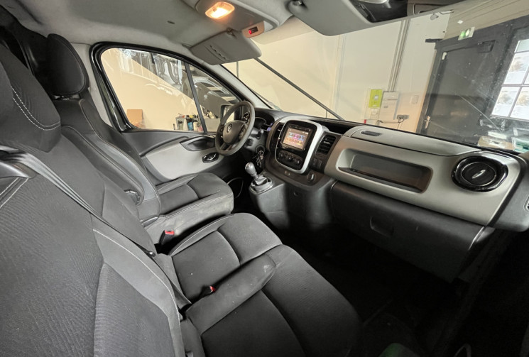 Renault Trafic 1.6 dCi 120 Grand Confort H1 L1 / TVA récupérable / 1°main / Galerie / Attelage