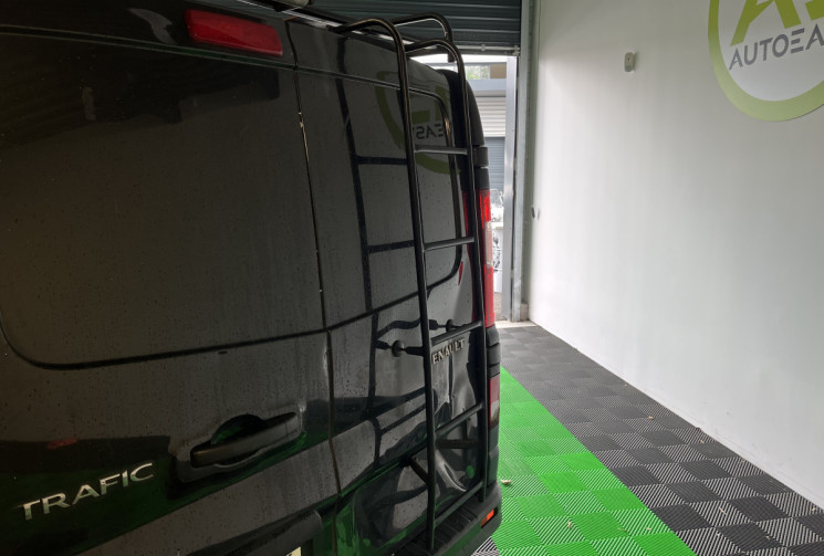 Renault Trafic 1.6 dCi 120 Grand Confort H1 L1 / TVA récupérable / 1°main / Galerie / Attelage