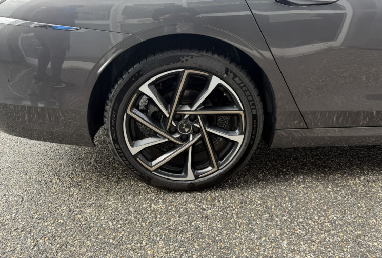 DS DS9 Berline Hybride E-tense 225 EAT8 Rivoli +