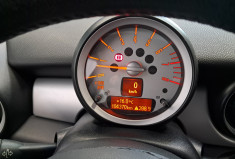 Mini Mini 2 (R56) Cooper 1.6 i 16V 120 -  SUPERBE  - SUIVI ENTETIEN - DISTRIBUTION PAR CHAINE - 