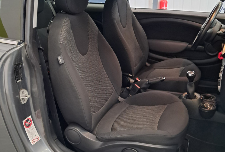 Mini Mini 2 (R56) Cooper 1.6 i 16V 120 -  SUPERBE  - SUIVI ENTETIEN - DISTRIBUTION PAR CHAINE - 