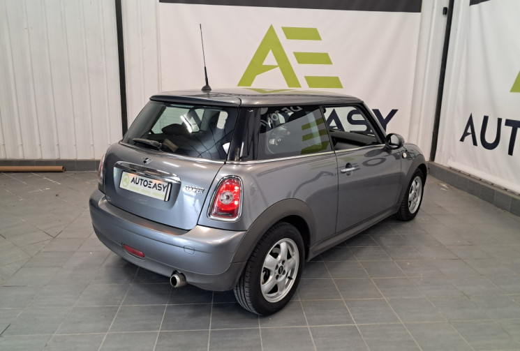 Mini Mini 2 (R56) Cooper 1.6 i 16V 120 -  SUPERBE  - SUIVI ENTETIEN - DISTRIBUTION PAR CHAINE - 