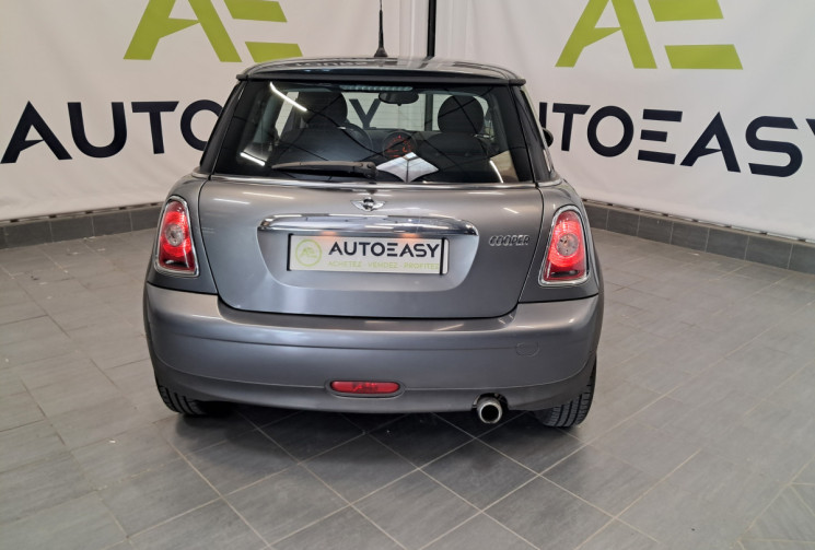 Mini Mini 2 (R56) Cooper 1.6 i 16V 120 -  SUPERBE  - SUIVI ENTETIEN - DISTRIBUTION PAR CHAINE - 