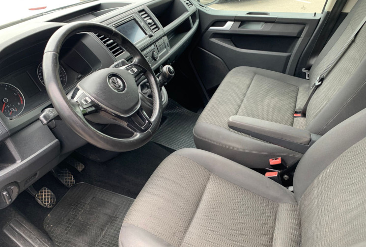 Volkswagen CARAVELLE Transporter Combi 2.0 TDI BlueMotion Confort H1 L1