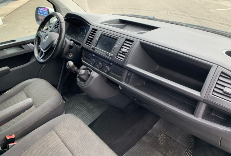 Volkswagen CARAVELLE Transporter Combi 2.0 TDI BlueMotion Confort H1 L1