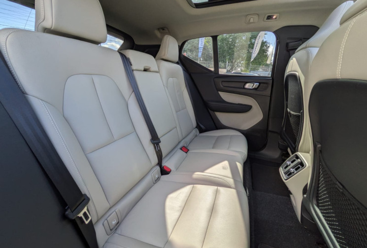 Volvo XC40 D4 2.0 TDI AWD 190 INSCRIPTION LUXE / GARANTIE 12 MOIS 