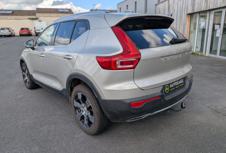 Volvo XC40 D4 2.0 TDI AWD 190 INSCRIPTION LUXE / GARANTIE 12 MOIS 