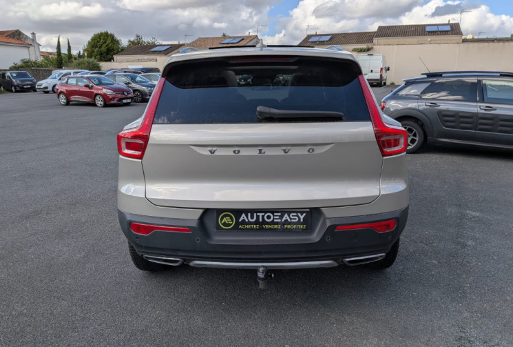 Volvo XC40 D4 2.0 TDI AWD 190 INSCRIPTION LUXE / GARANTIE 12 MOIS 