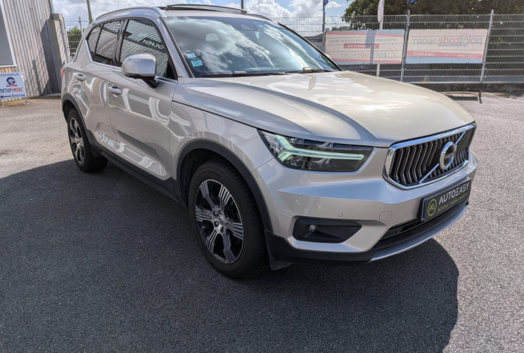 Volvo XC40 D4 2.0 TDI AWD 190 INSCRIPTION LUXE / GARANTIE 12 MOIS 