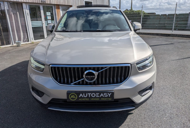 Volvo XC40 D4 2.0 TDI AWD 190 INSCRIPTION LUXE / GARANTIE 12 MOIS 