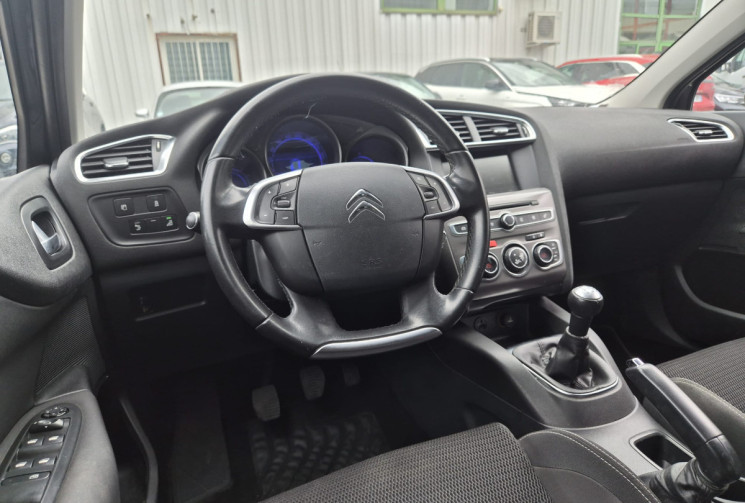 Citroën C4 .II (B7) 1.6 BLUEHDI 100CV * MILLENIUM * 1ER MAIN * 51.000KMS *