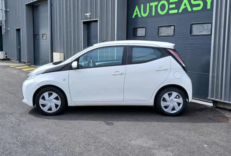 Toyota Aygo 5 Portes 1.0 VVTi 69 cv GARANTIE TOYOTA
