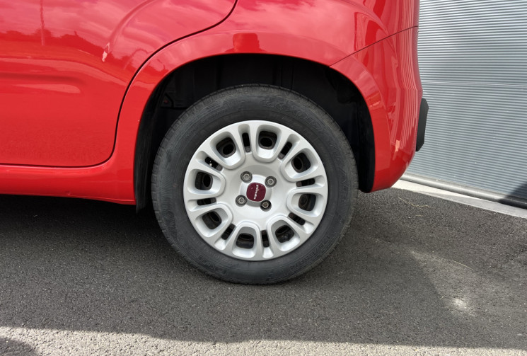 FIAT Panda 1.2 69 cv Lounge / Distribution neuve 