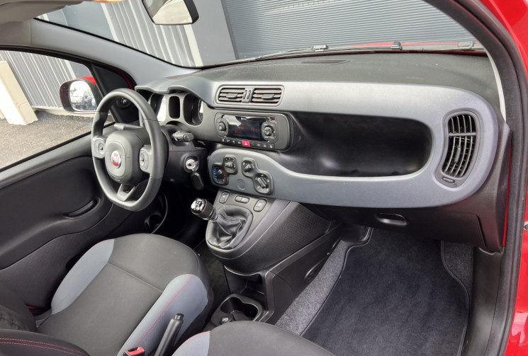 FIAT Panda 1.2 69 cv Lounge / Distribution neuve 